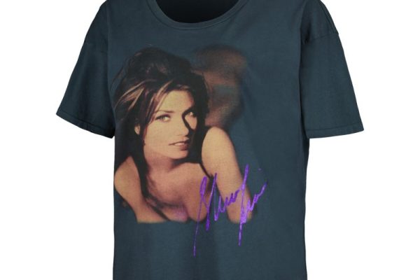 Navigating the World of Shania Twain Merch: Tips for Smart Shopping
