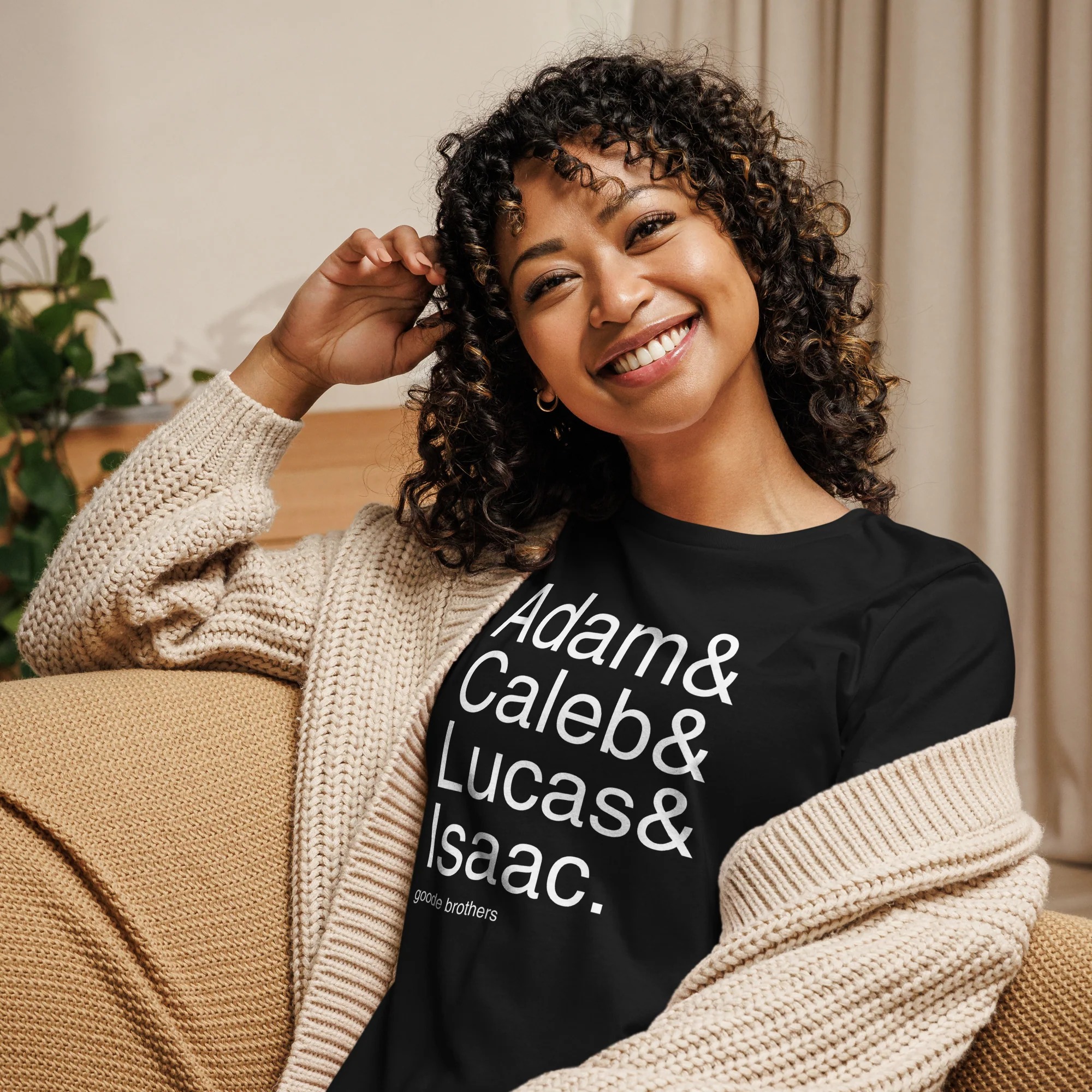 Sara Woman In The Shadows: Redefining Fashion with Official Merchandise