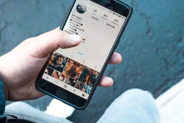 Why Brands Obsess Over Consistent Instagram Like Growth